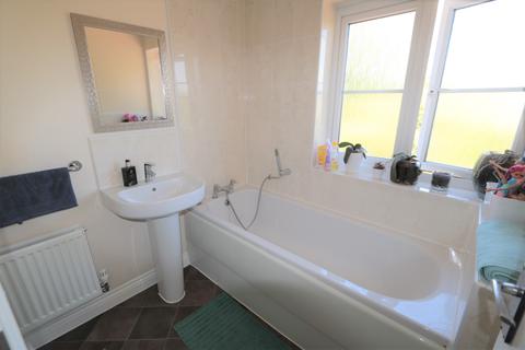 100 Hilton Close, Kempston, Bedford, MK42 7FT