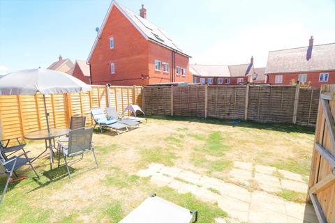 100 Hilton Close, Kempston, Bedford, MK42 7FT