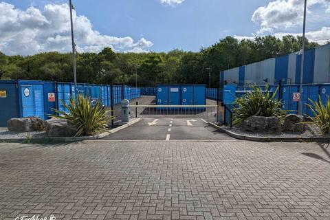 undefined, Lambourne Crescent, Llanishen CF14