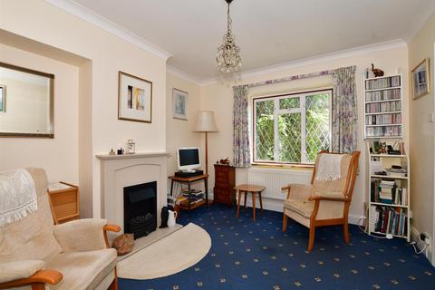 47 Salisbury Road, Banstead, SM7 2DP
