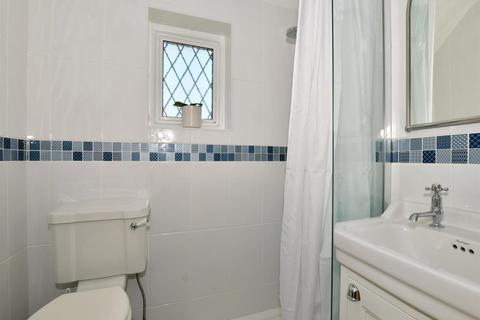 47 Salisbury Road, Banstead, SM7 2DP