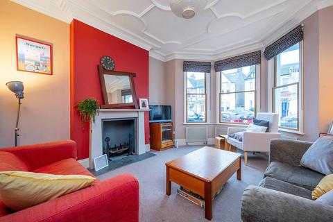 113 Coldershaw Road, London, W13 9DU