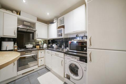 2 bedroom flat to rent, Elizabeth Court, 1 Palgrave Gardens, Marylebone, London