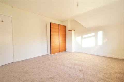 6 Milner Place, Winchester, SO22 4AY