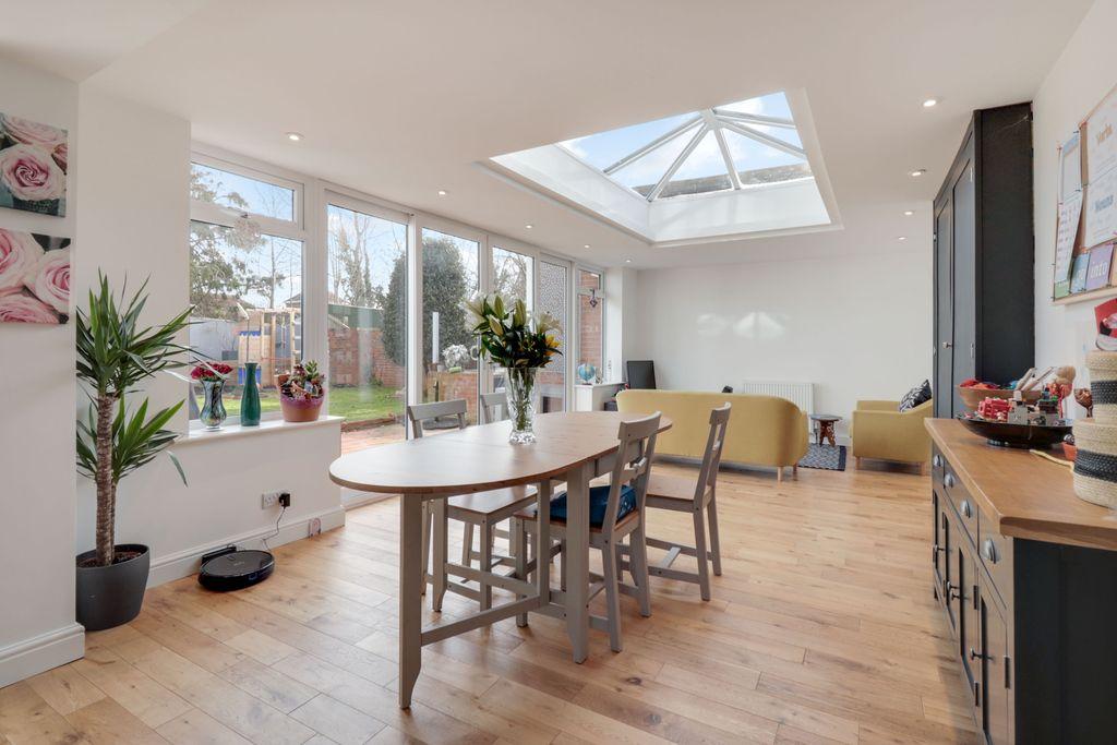 Dining/Family Room