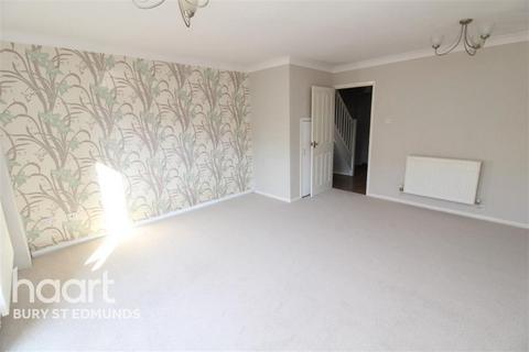 2 bedroom terraced house to rent, Manor Ash Drive, Bury St Edmunds