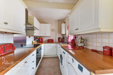 37 Tilbrook Road, London, SE3 9QD
