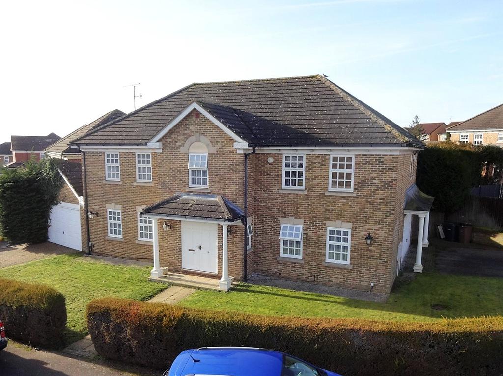 Hayton Close, Luton, Bedfordshire, LU3 5 bed detached house £800,000
