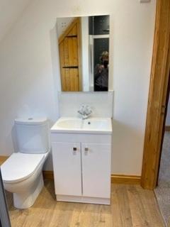 Shower room 3