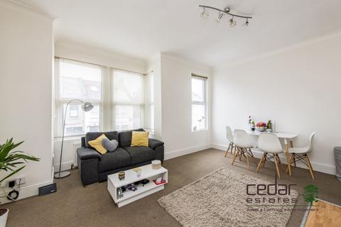 2 bedroom flat to rent, Oaklands Road, Cricklewood NW2