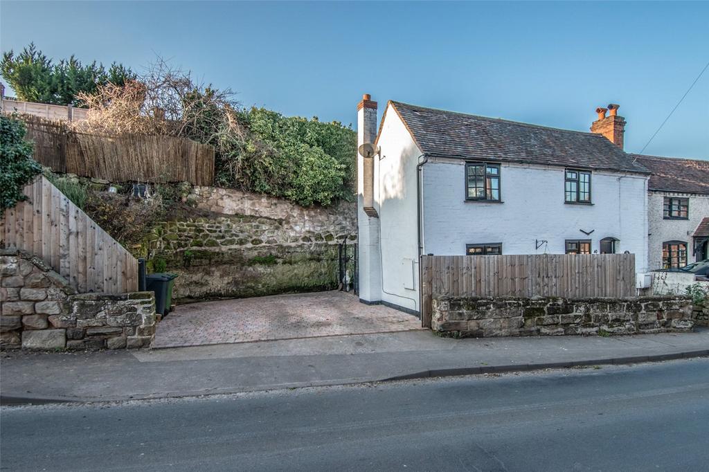 Rock Hill, Bromsgrove, Worcestershire, B61 2 bed house for sale £250,000