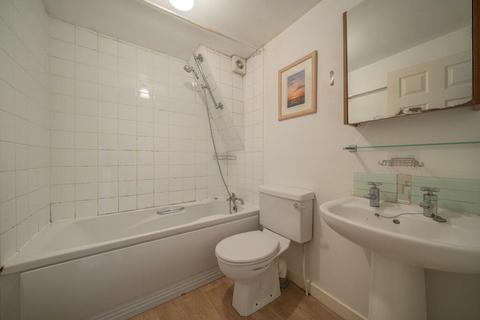 31 Crompton Road, Macclesfield, SK11 8DS