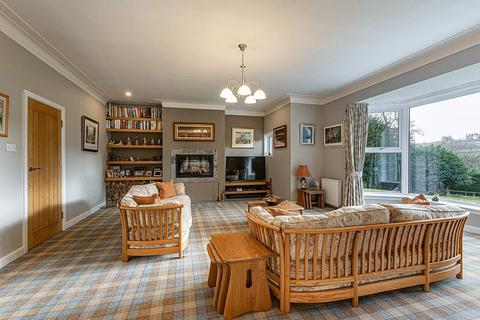 4 bedroom detached bungalow for sale - Linden House, Linden Park, Hawick TD9 8SU