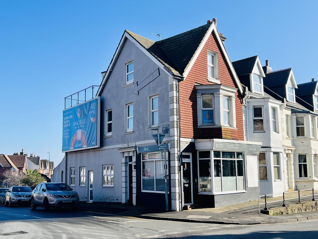 Willingdon Road, Eastbourne BN21 3 bed £1,395 pcm (£322 pw)