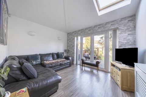 46 Chatham Avenue, Bromley, BR2 7QD