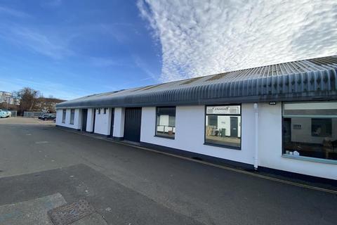 Industrial unit to rent - 9 Brook Lane Business Centre, Brook Lane North, Brentford, TW8 0PP