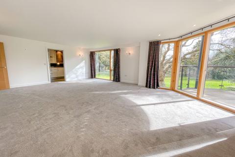 1 bedroom flat for sale - Meridian Gardens, Newmarket