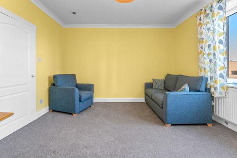 2 bedroom flat to rent, Granton Road, Granton, Edinburgh, EH5