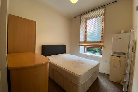 1 bedroom flat to rent, Broomlands Street, Paisley, Renfrewshire, PA1