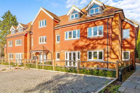 3 bedroom apartment for sale, Red Oak, 41-43 Doods Park Road, Reigate, Surrey, RH2