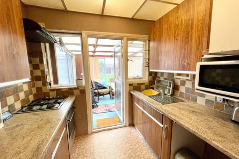 11 Agnes Avenue, Leigh-on-sea, SS9 3SX