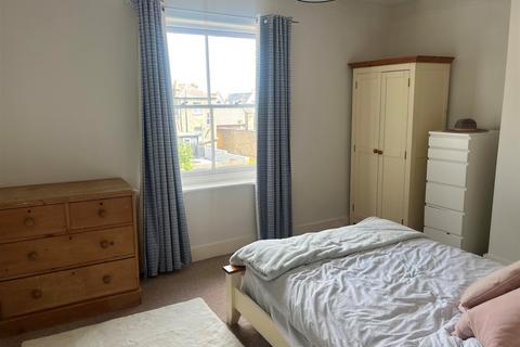 2 bedroom flat for sale, Clarendon Road, Margate, Kent