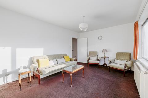 2 bedroom apartment for sale, Timor Court, Longford Avenue, UB1
