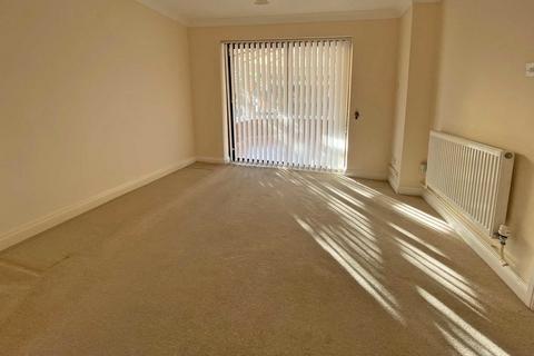 12 Walnut Close, Exminster, Exeter, EX6 8SZ