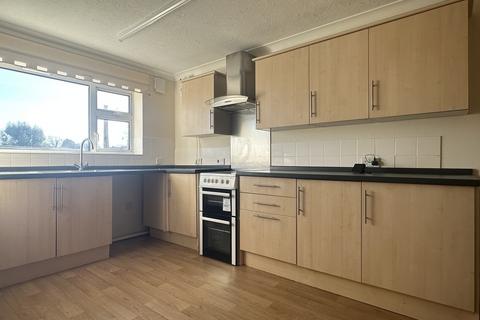 2 bedroom flat to rent, Dorchester Road, Wool, Wareham