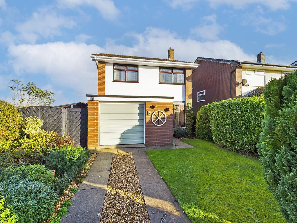 Reece Close, Mickle Trafford, Chester 3 bed detached house for sale £