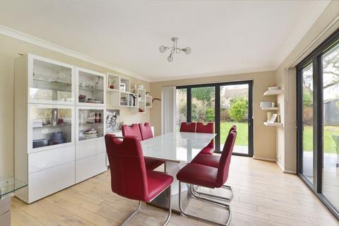 4 bedroom detached house for sale, Trelawne Drive, Cranleigh