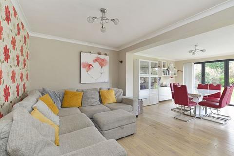 4 bedroom detached house for sale, Trelawne Drive, Cranleigh