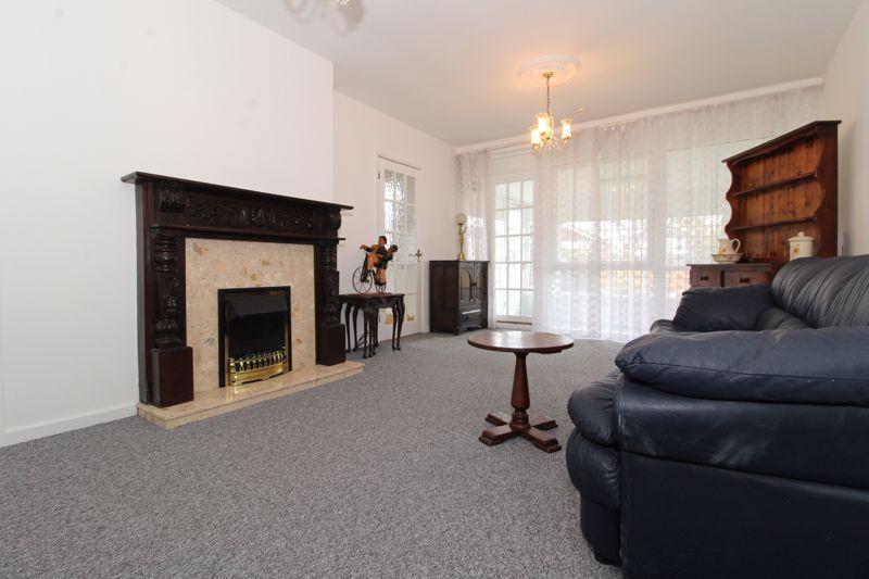 Appledore Road, Orchard Hills, Walsall, WS5 3DT 2 bed semidetached