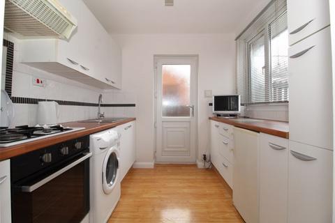 8 Appledore Road, Walsall, WS5 3DT