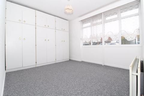 8 Appledore Road, Walsall, WS5 3DT