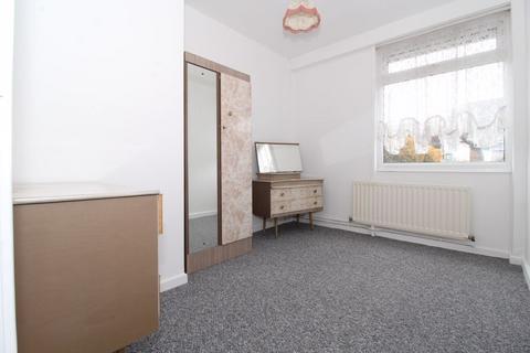 8 Appledore Road, Walsall, WS5 3DT