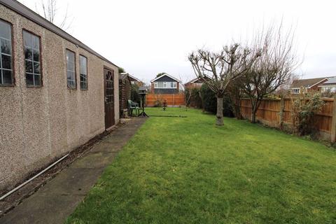 8 Appledore Road, Walsall, WS5 3DT