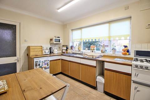 150 High Street, Sedgley, Dudley, DY3 1RH