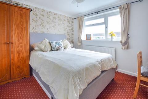 5 Hawthorn Close, Market Deeping, Peterborough, PE6 8LH