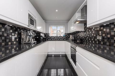 54 Buckingham Drive, Luton, LU2 9RA