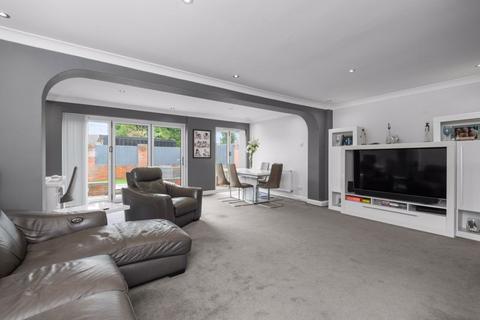 54 Buckingham Drive, Luton, LU2 9RA