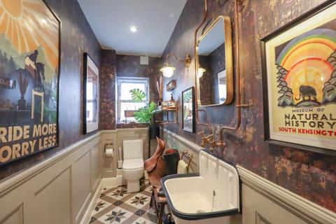 3 Chadwick Road, Westcliff-on-sea, SS0 8LS