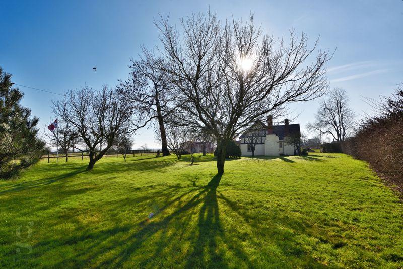 Edwyn Ralph, Bromyard, Herefordshire, HR7 4LU 3 bed detached house for