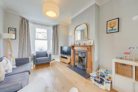 6a Brightside Road, London, SE13 6EW