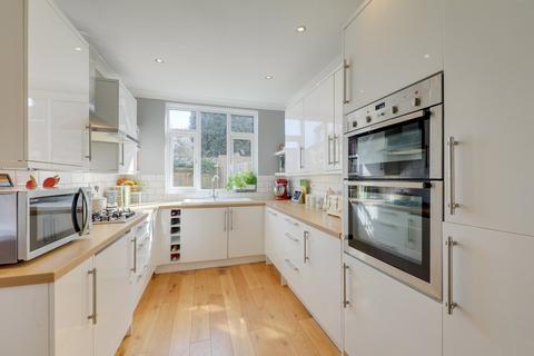 6a Brightside Road, London, SE13 6EW