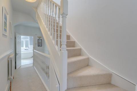 6a Brightside Road, London, SE13 6EW