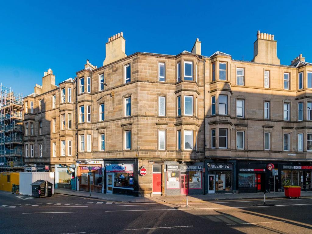 Rodney Street, Cannonmills, Edinburgh 1 bed flat £250,000