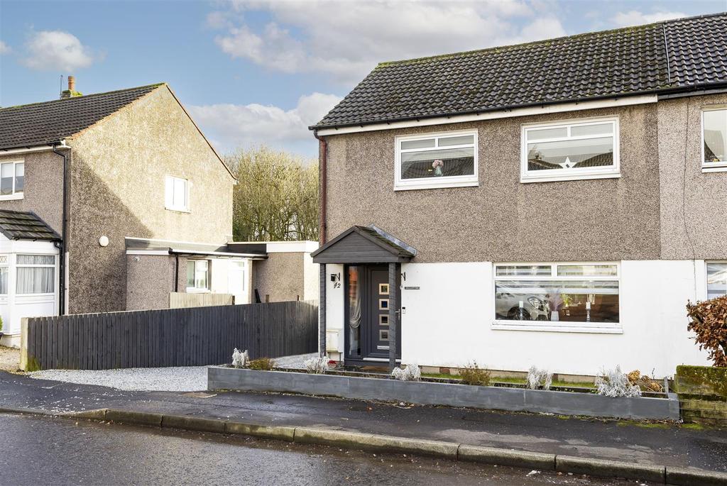 Westermains Avenue, Kirkintilloch... 3 bed semidetached house £255,000