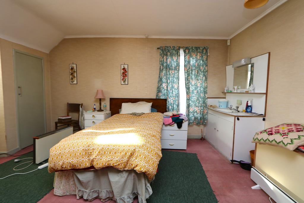 Bed 1 T202302151007.jpg