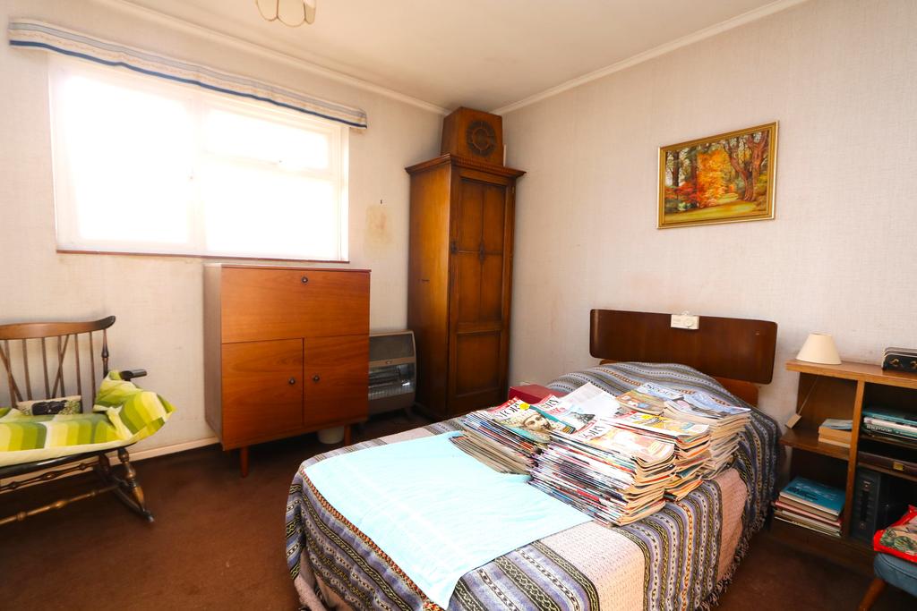 Bed 2 T202302151007.jpg